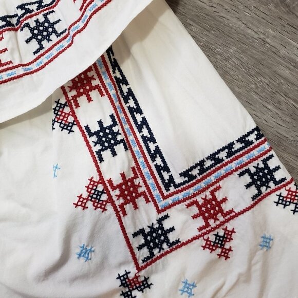 Temperance Aritzia * Embroidered Boho Blouse XS - Picture 4 of 6